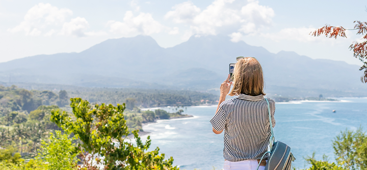 Passeios de mochileiros e turistas